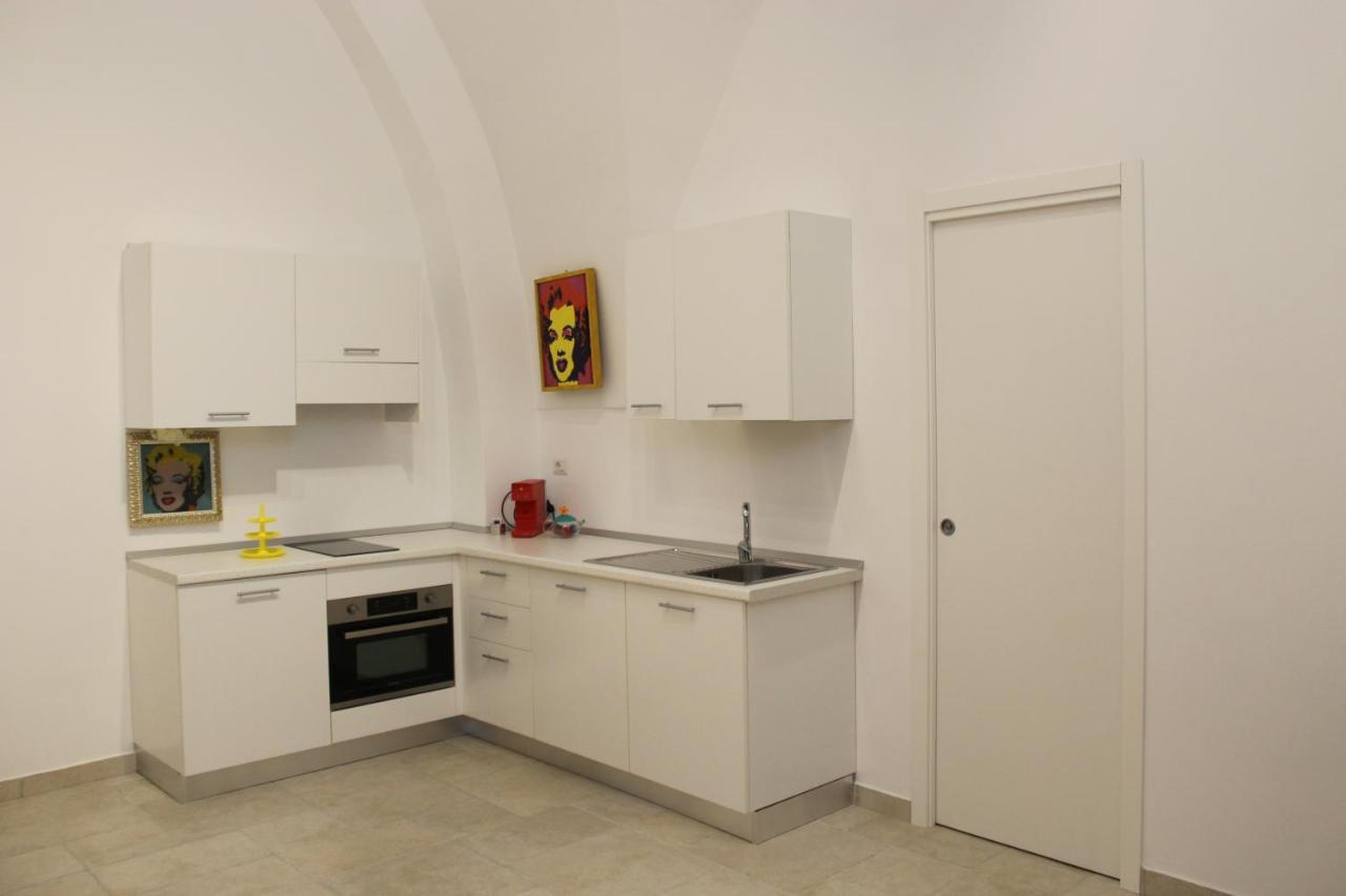 B&B Bianco Apartments Orta Nova Экстерьер фото